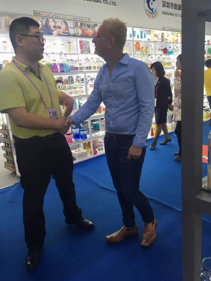 淄博博振昌進出口貿(mào)易公司 日用百貨銷售的發(fā)展與創(chuàng)新之路